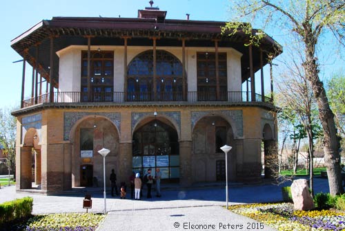 Qazvin Pavillon Chehelsotoon