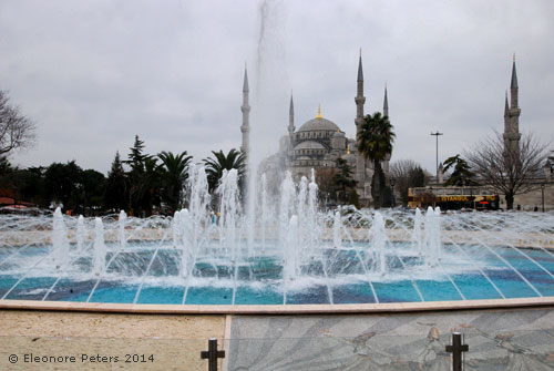 Hagia Sofie hinter Springbrunnen