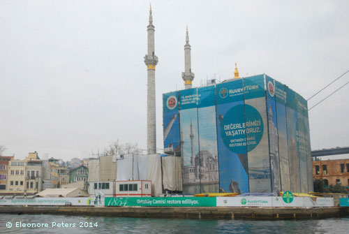 Eingehüllte Moschee
