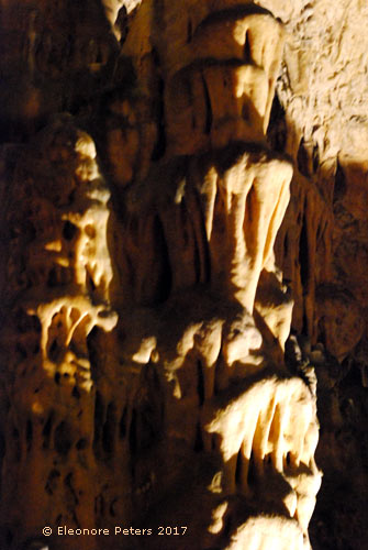 in der Tropfsteinhöhle Biserujka.