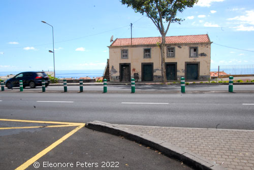 Einsames Haus am Baugelände Funchal West