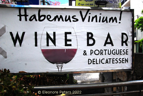 Funchal vor einem Restaurant