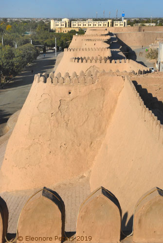 die Stadtmauer von Chiwa von oben