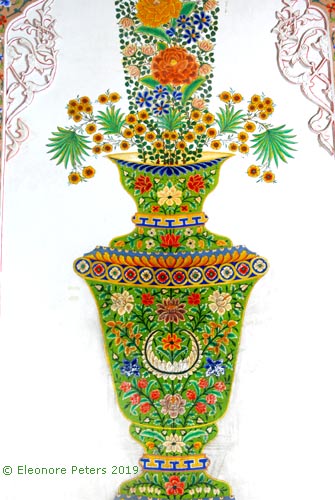 Floraler Wandschmuck
