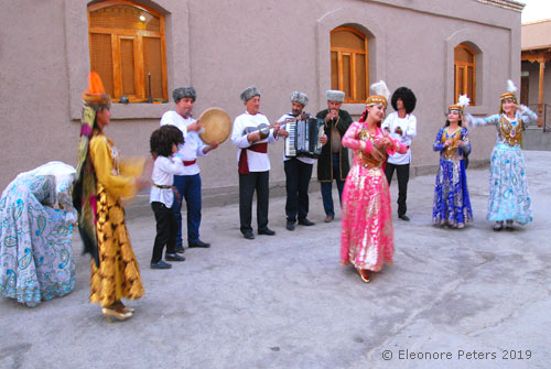 Theatergruppe in Chiwa