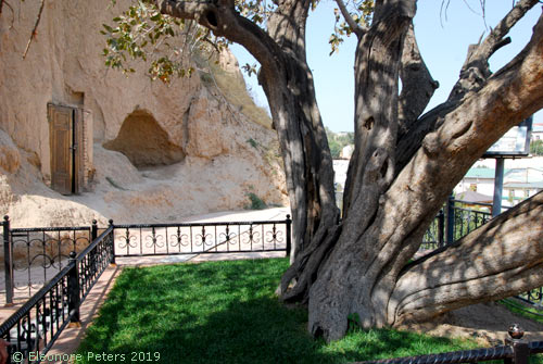 Im Areal des Daniel-Mausoleums