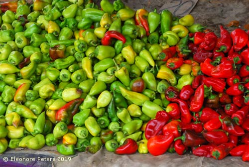 Paprika auf dem Basar in Osch
