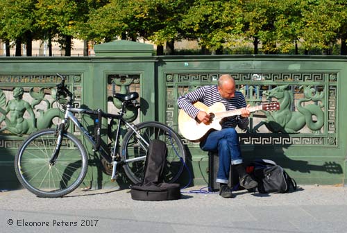 Berlin Gitarrespieler