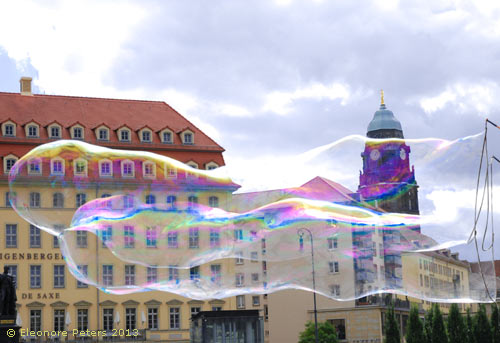 Dresen Neumarkt mit Seifenblasen