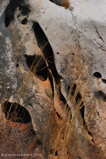 Gestein am Höhenweg über Cala Gonone