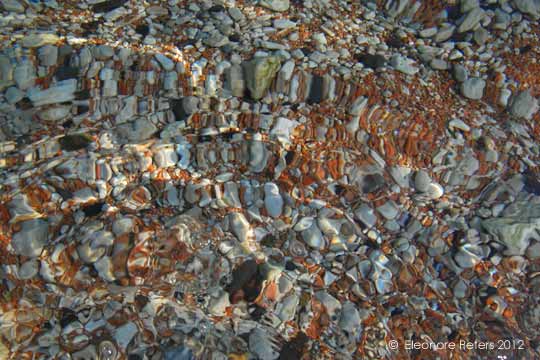 steine im wasser