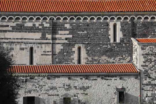 Abteikirche Santissima Trinitá di Saccargia Langseite