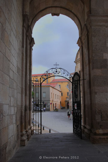 Seitentor des Doms von Sassari