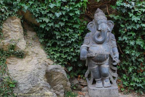 Heiliger Elefant