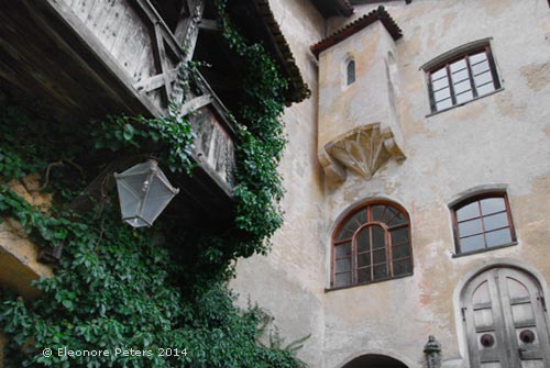Im Schloss Innenhof
